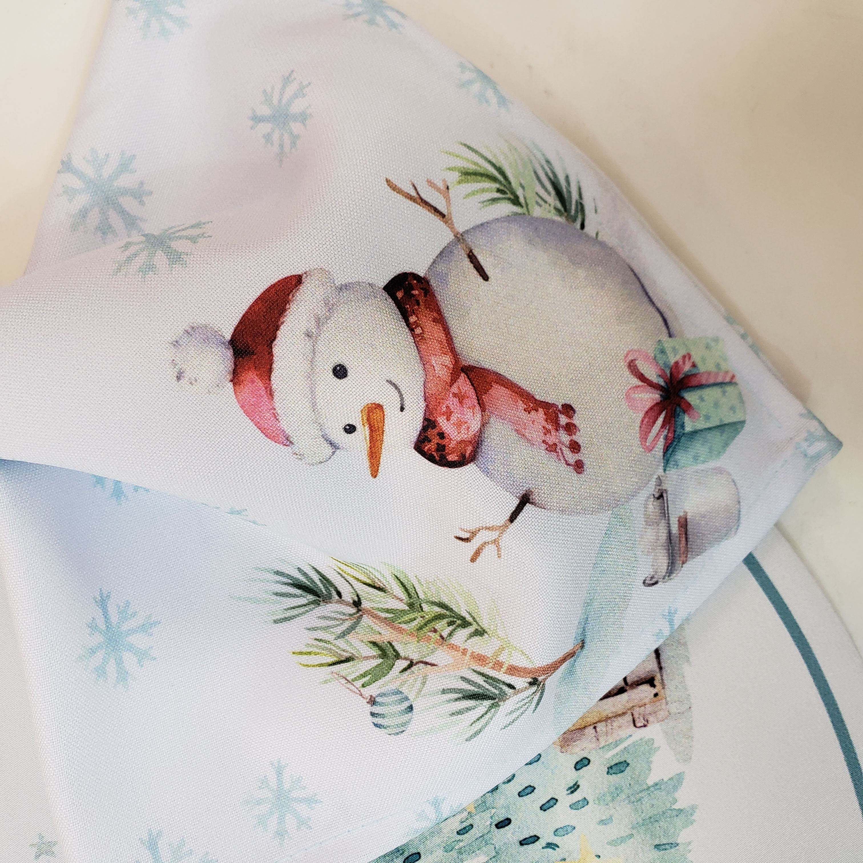 Charlo's Cloth Napkins Set of 4 Christmas Snowman 16" by 16" - Blue